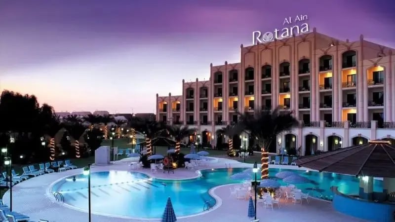 Rotana-Hotel-Pool