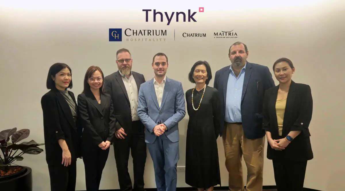 Chatrium's team with COO of Thynk